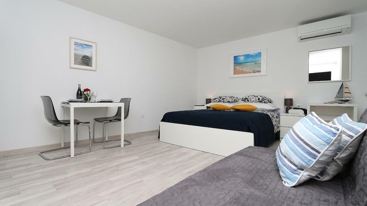 Modern Apartments Iva Макарська Екстер'єр фото