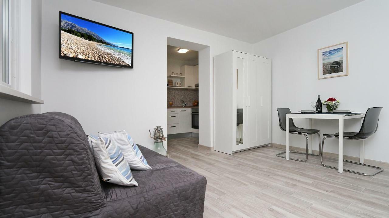 Modern Apartments Iva Макарська Екстер'єр фото